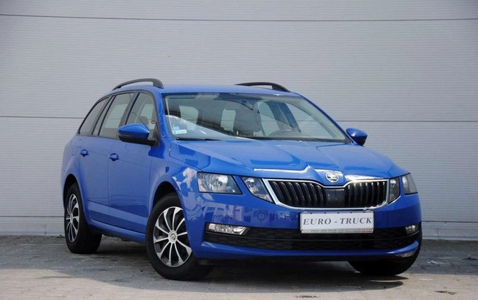 Skoda Octavia cena 43900 przebieg: 143000, rok produkcji 2018 z Uniejów małe 92